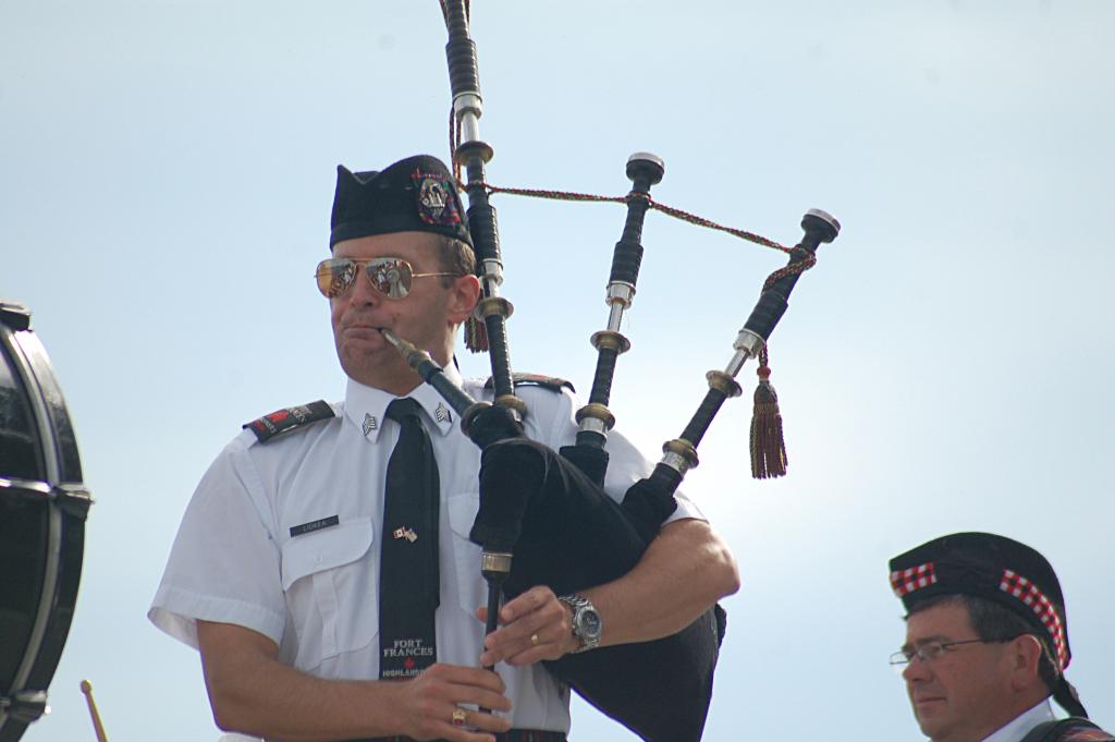 Bass Parade507-14-08
