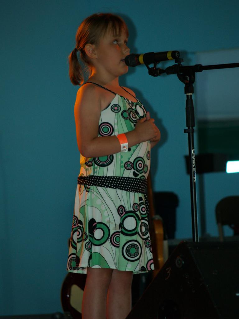 P7221668